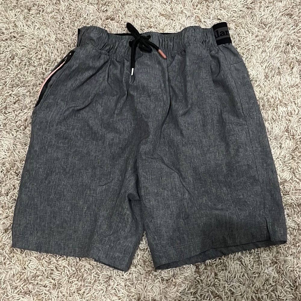 Avalanche shorts